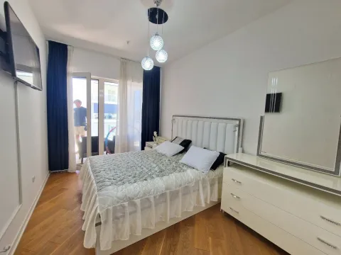 Prodaja, jednosoban stan, 67m², Budva, Crna Gora - image 12