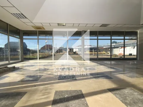 Izdavanje, poslovni prostor, 282m², Masline, Podgorica - image 2