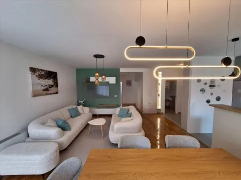 Rent, three bedroom apartment, 89m², Autokomanda, Voždovac Sve Podlokacije - image 2