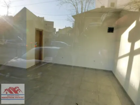 Izdavanje, poslovni prostor, 30m², Centar, Kragujevac - image 5