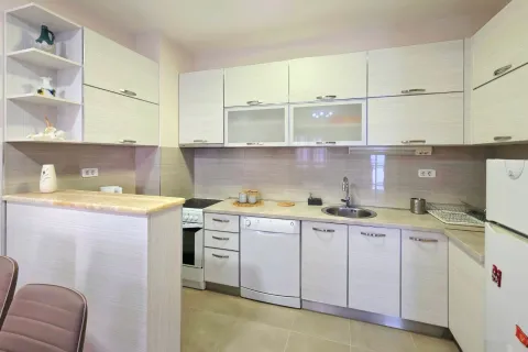 Rent, two bedroom apartment, 65m², City Kvart, Podgorica - image 5