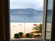 Izdavanje, stan, 80m², Tivat, Crna Gora - image 1