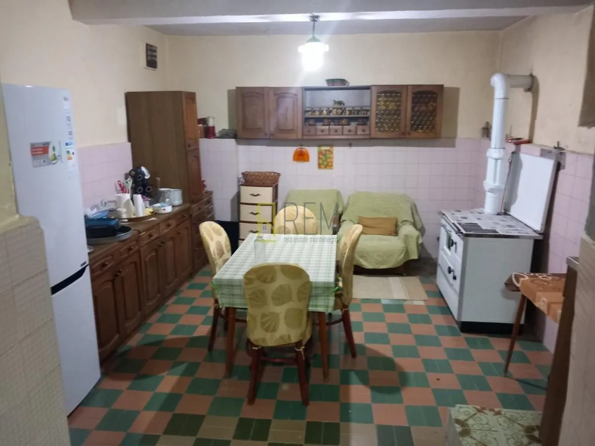 Sale, house, 250m², Ulcinj, Crna Gora