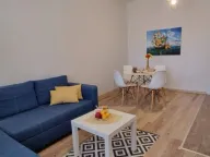 Rent, one bedroom apartment, 42m², Kalimanj, Tivat - image 9
