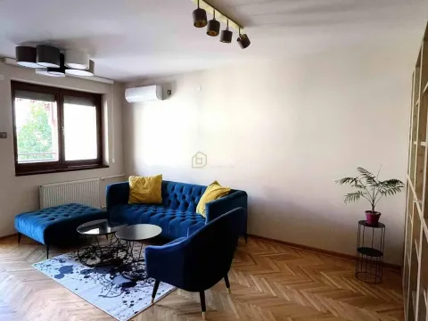 Izdavanje, trosoban stan, 85m², Niš, Srbija - image 2