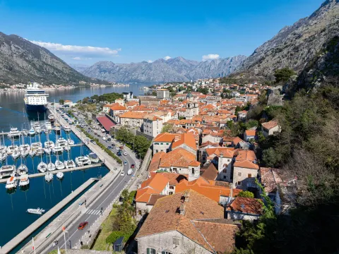 Stan in Stari Grad Kotor