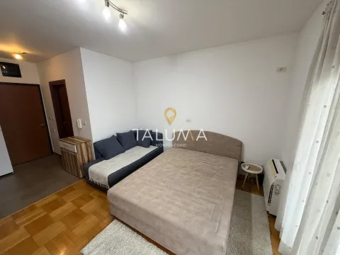 Rent, one bedroom apartment, 32m², City Kvart, Podgorica - image 2