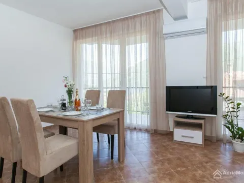 Sale, one bedroom apartment, 62m², Kamenari, Herceg Novi - image 3