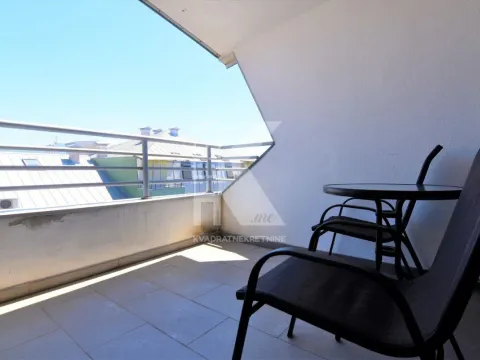 Prodaja, trosoban stan, 94m², 1 maj, Podgorica - image 21