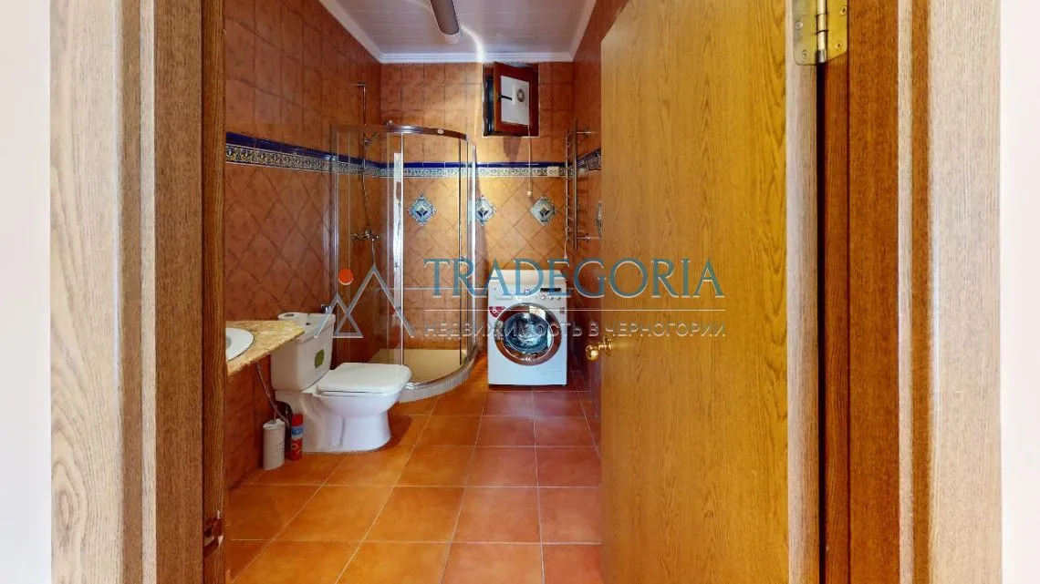 Prodaja, kuća, 217m², Zeleni, Rožaje