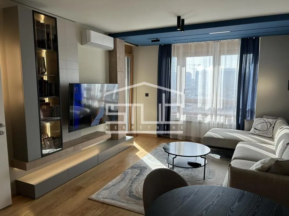 Izdavanje, trosoban stan, 77m², Tošin bunar, Novi Beograd Sve Podlokacije