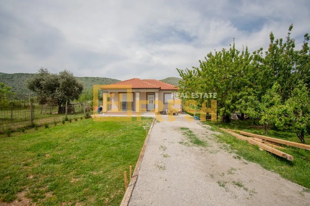 Rent, house, 110m², Kokoti, Podgorica