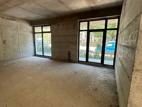 Rent, office space, 200m², Stari Aerodrom, Podgorica - image 1