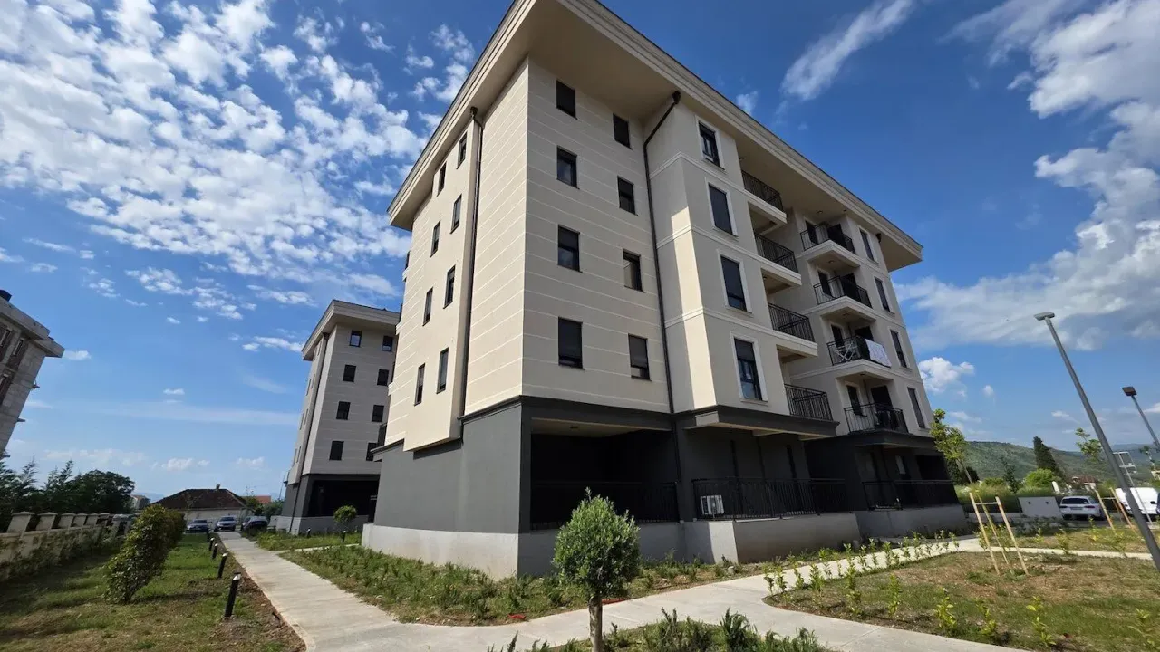 Izdavanje, stan, 48m², Tološi, Podgorica