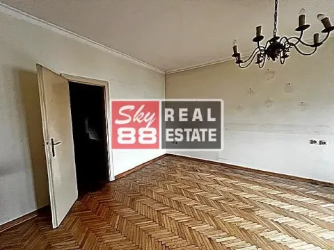 Prodaja, trosoban stan, 117m², Vračar Centar, Vračar Sve Podlokacije - image 2