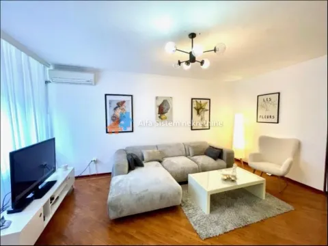 Rent, four bedroom apartment, 102m², Vračar Hram, Vračar Sve Podlokacije - image 9