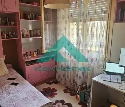 Sale, two bedroom apartment, 77m², Farmaceutski Fakultet, Voždovac Sve Podlokacije - image 5