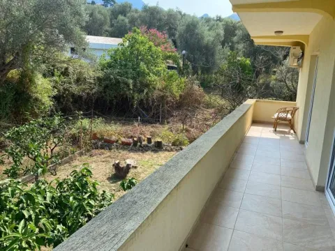 Sale, house, 216m², Bar, Crna Gora - image 11