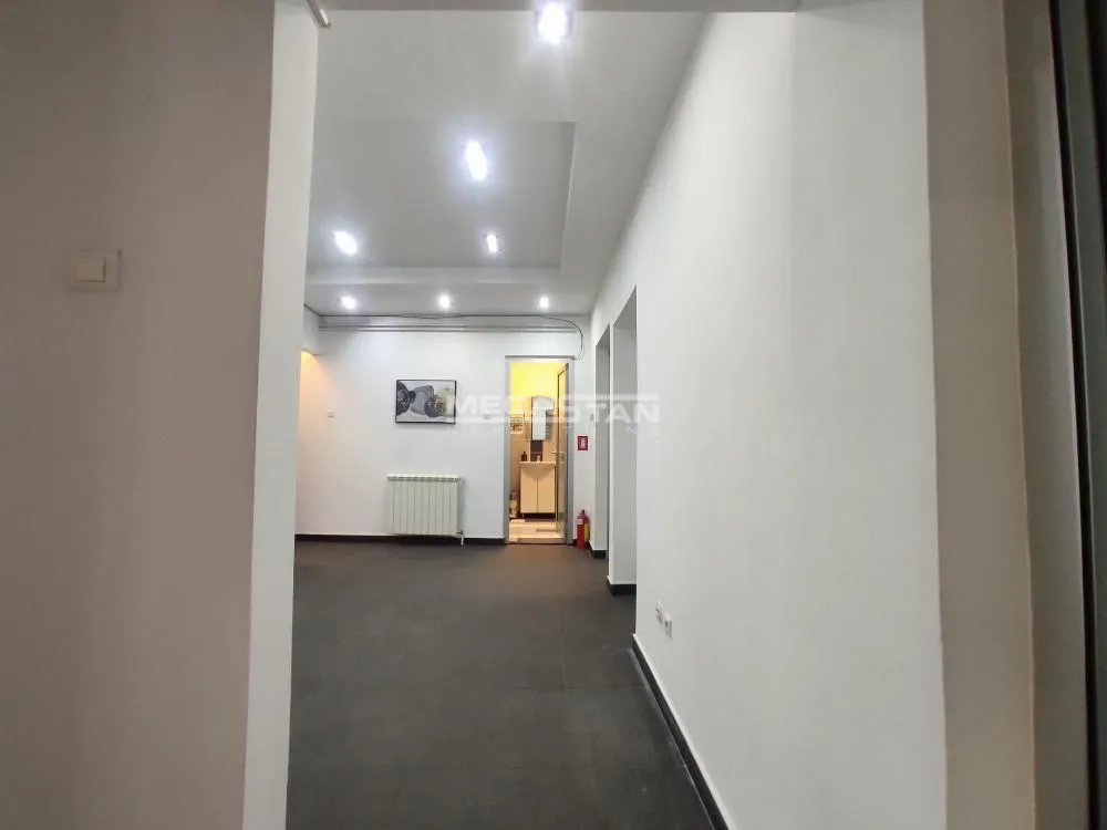 Rent, office space, 128m², Stari Grad, Beograd