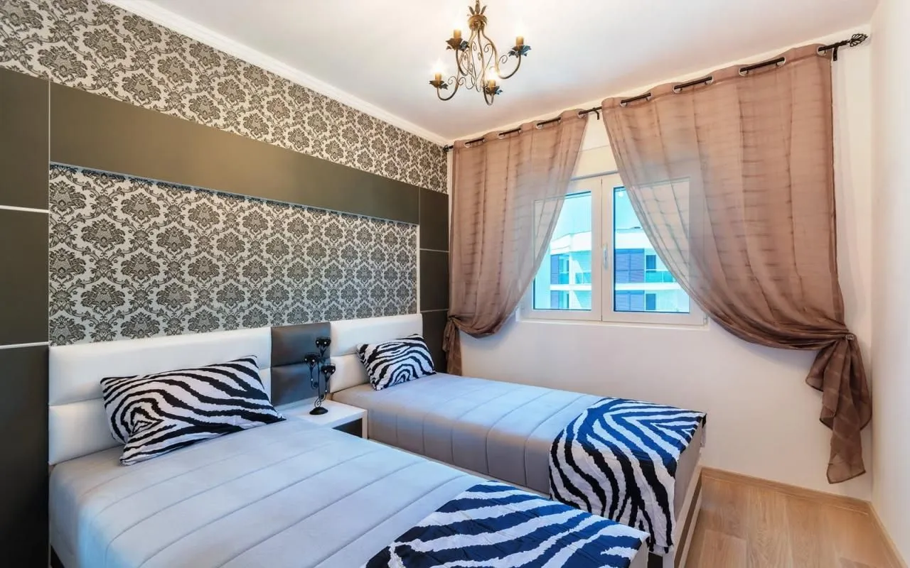 Prodaja, dvosoban stan, 63m², Bečići, Budva