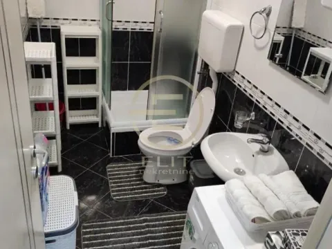 Izdavanje, dvosoban stan, 37m², Grbavica, Novi Sad Sve Podlokacije - image 11