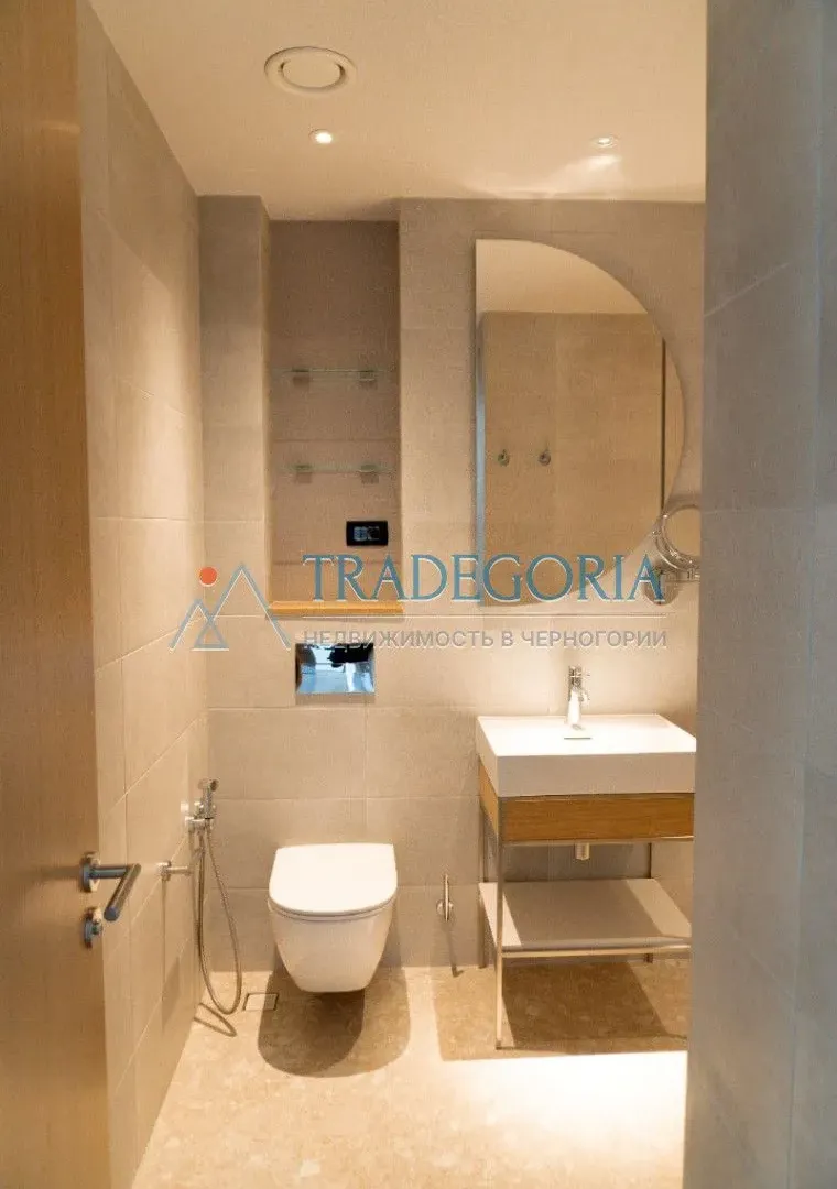 Prodaja, stan, 62m², Tivat, Crna Gora