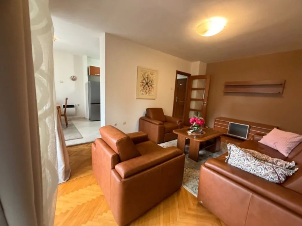 Prodaja, jednosoban stan, 63m², Preko Morače, Podgorica