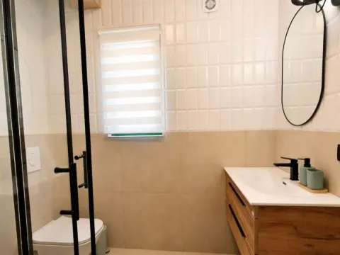 Rent, two bedroom apartment, 93m², Donja Lastva, Tivat - image 8
