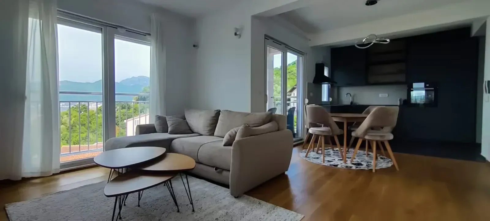 Rent, apartment, 70m², Tivat, Crna Gora