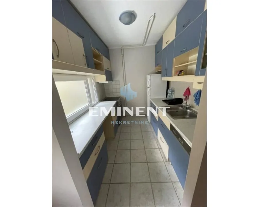 Rent, three bedroom apartment, 75m², Novi Beograd Blok 23, Novi Beograd Sve Podlokacije