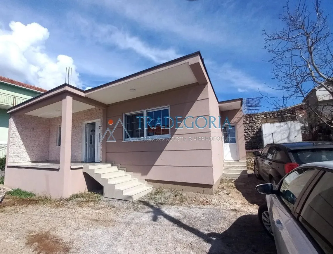 Prodaja, kuća, 88m², Dobra Voda, Bar
