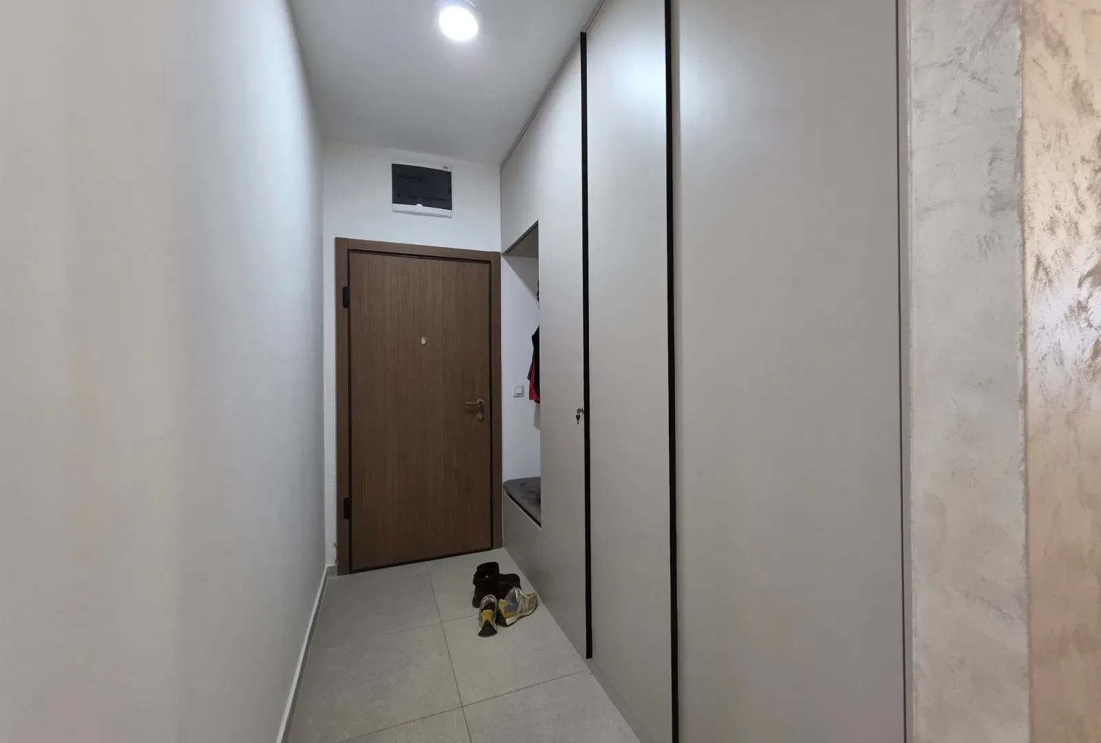 Sale, two bedroom apartment, 71m², Bečići, Budva