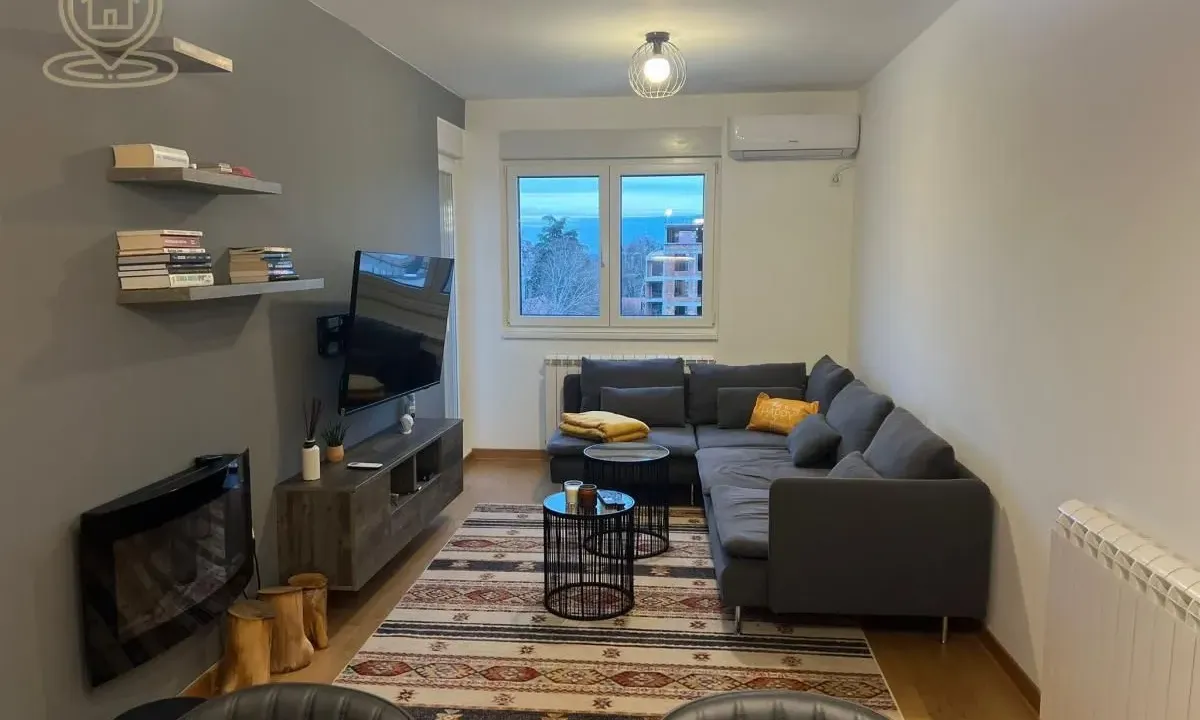 Rent, three bedroom apartment, 60m², Zemun Sve Podlokacije, Beograd