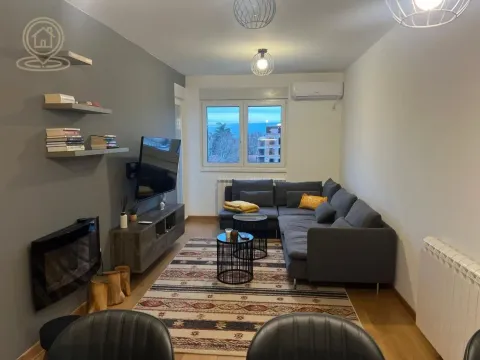 Stan in Zemun Sve Podlokacije