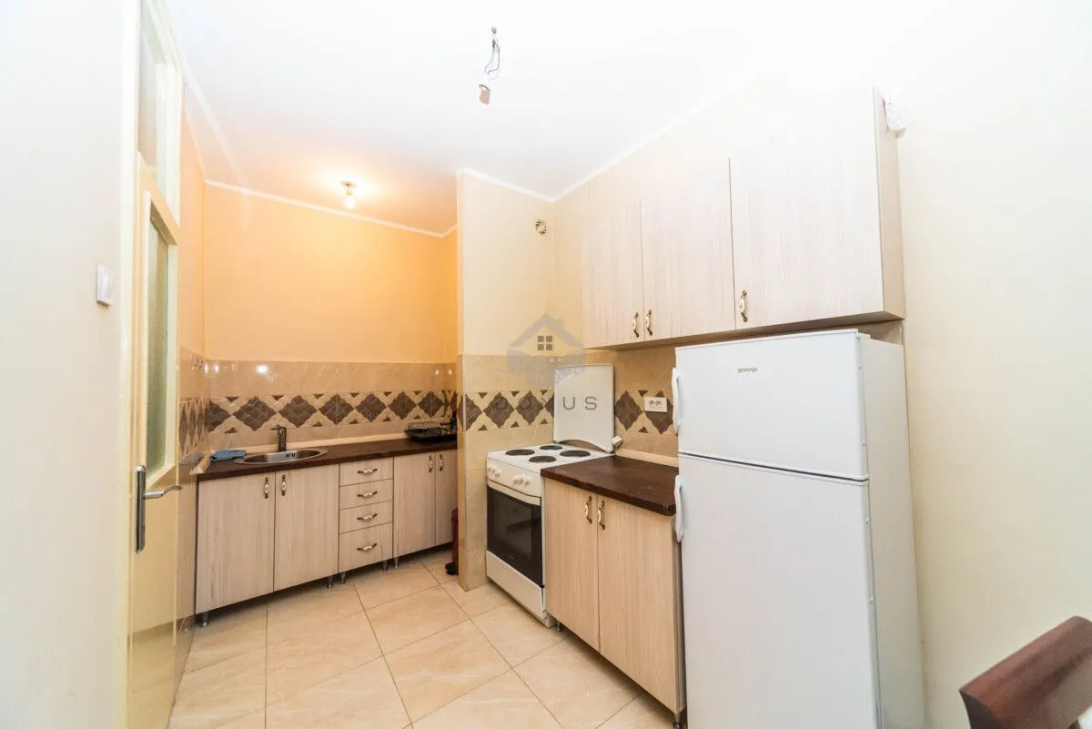 Izdavanje, dvosoban stan, 60m², Autobuska stanica, Podgorica