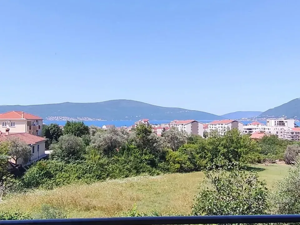 Rent, one bedroom apartment, 38m², Tivat, Crna Gora