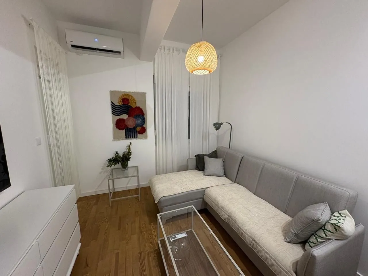 Izdavanje, jednosoban stan, 38m², Zabjelo, Podgorica