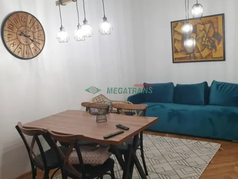 Izdavanje, trosoban stan, 70m², Novi Sad Sve Podlokacije, Novi Sad - image 1