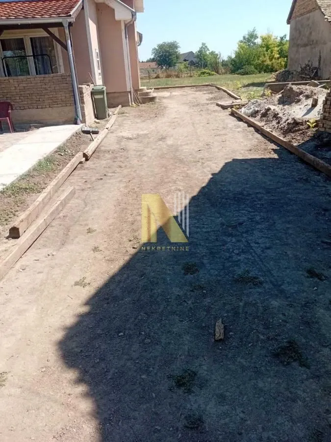 Prodaja, kuća, 170m², Vrbas, Novi Sad