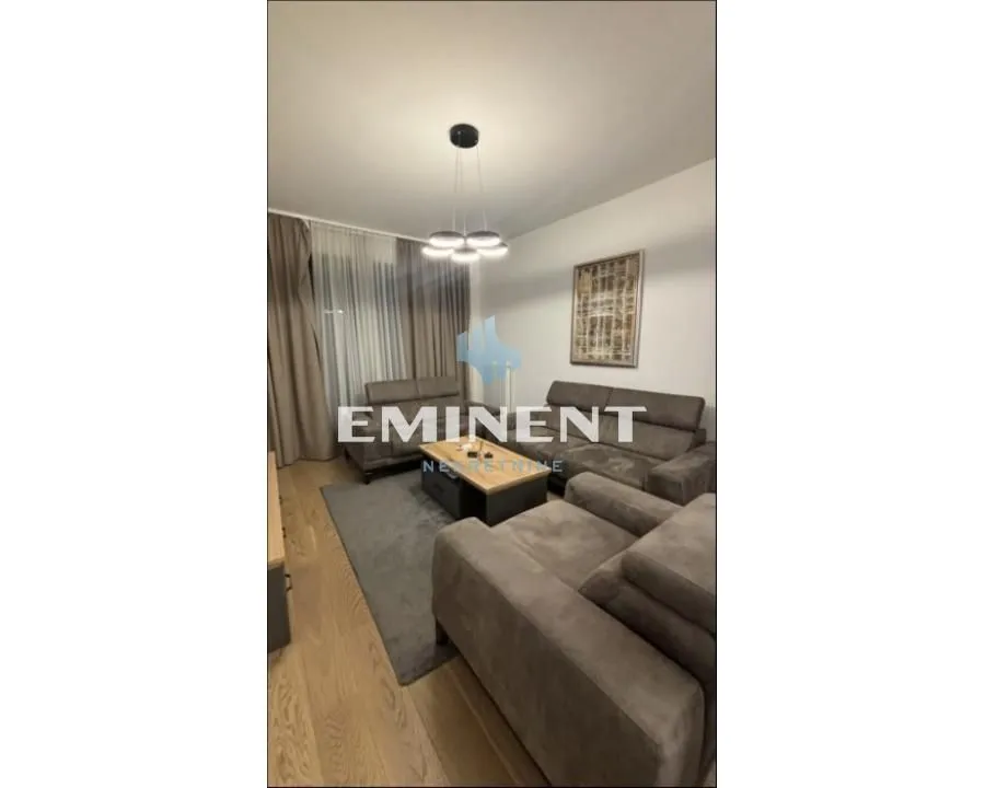 Rent, three bedroom apartment, 80m², Savski Venac, Beograd