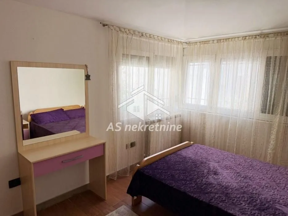 Rent, apartment, 170m², Savski Venac, Beograd
