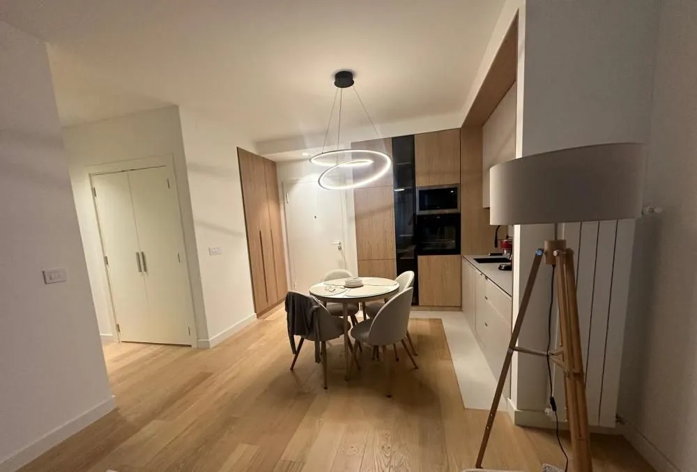 Rent, three bedroom apartment, 74m², Savski Venac, Beograd