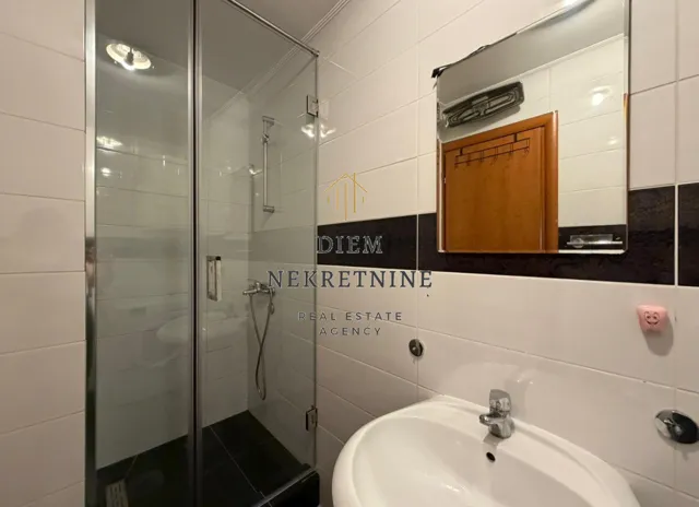 Sale, one bedroom apartment, 44m², Krivi Most, Podgorica