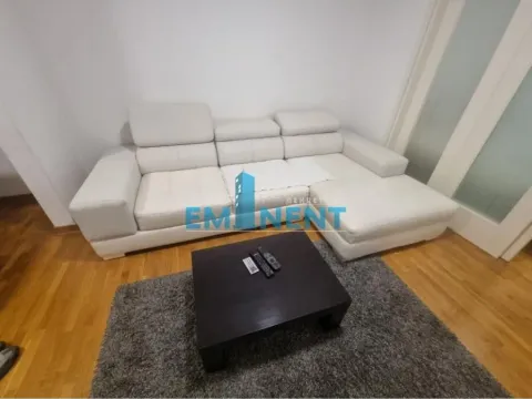 Stan in Novi Beograd Blok 67