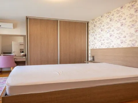 Prodaja, trosoban stan, 112m², Bečići, Budva - image 11