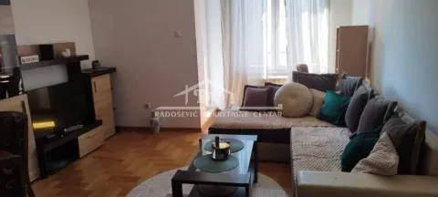 Stan in Južni Bulevar