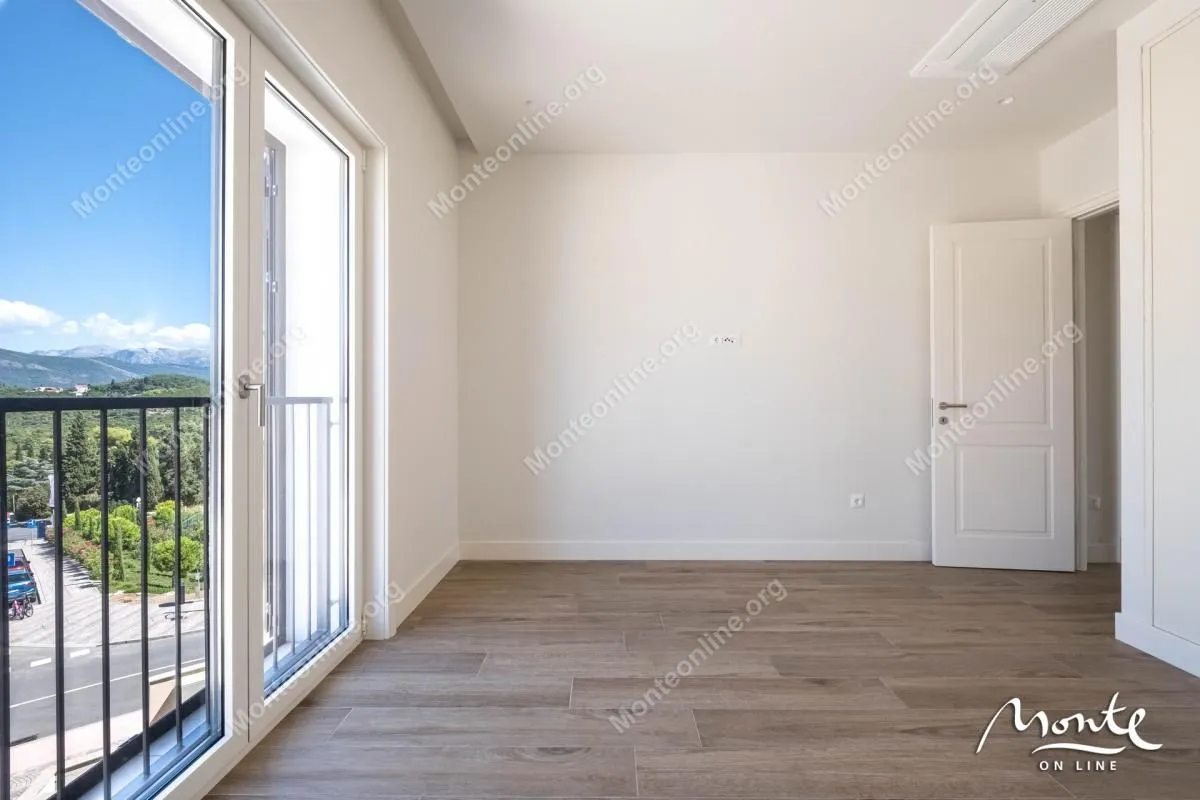 Prodaja, dvosoban stan, 93m², Luštica Bay, Tivat