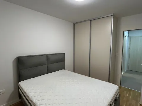 Rent, one bedroom apartment, 45m², Pobrežje, Podgorica - image 8