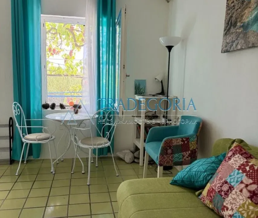 Prodaja, kuća, 44m², Sutomore, Bar