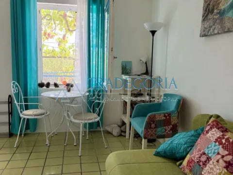 Prodaja, kuća, 44m², Sutomore, Bar